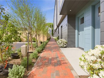 59 Warren St #3
