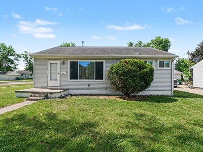 1196 Shirley Dr