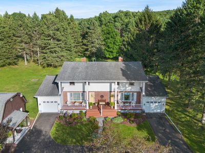 62 Smullen Ave