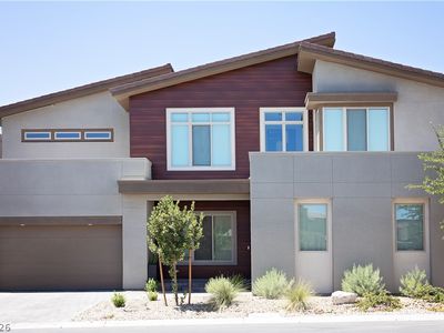 10671 Stone Ledge Ave