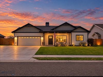 1507 Powers Blvd