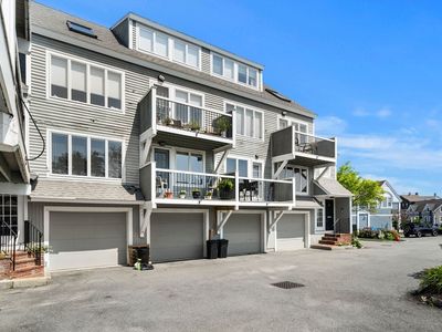 432 Humphrey St APT 16