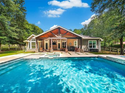 8857 Catamaran Way