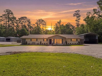 805 Gentry Dr