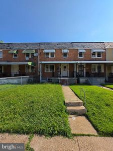 5119 Arbutus Ave