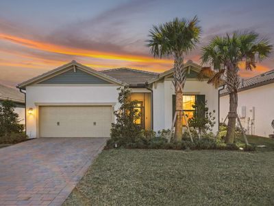 786 SE Courances Drive