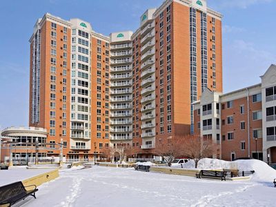 6600 Lyndale Ave S #400