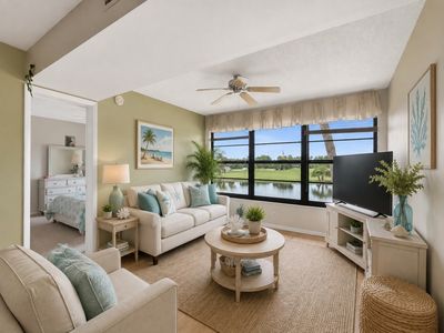 2 Plantation Dr APT 204