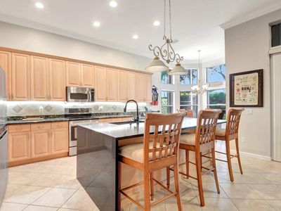 8127 Playa Del Sur Boulevard