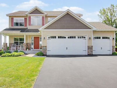 Property at 801 Yellowstone Trl, Waconia, MN