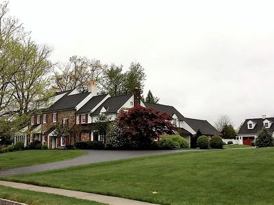 388 Highgate Dr
