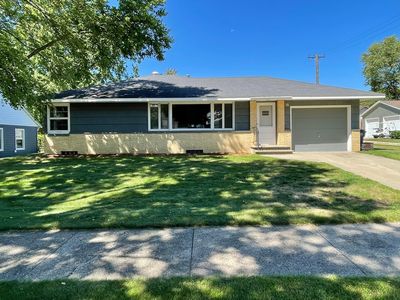 16 S Paffrath Ave