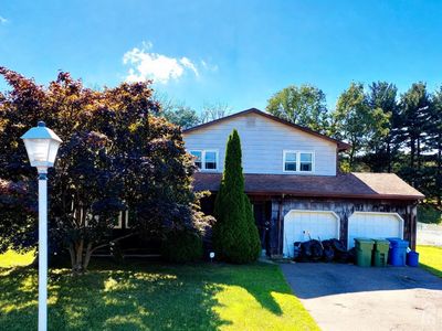 21 Oakwood Dr