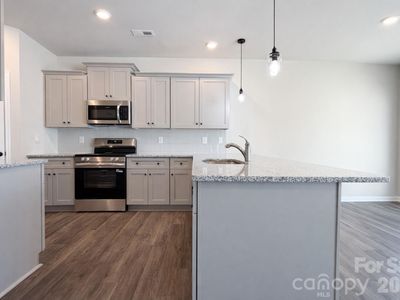 4725 Muskogee Dr