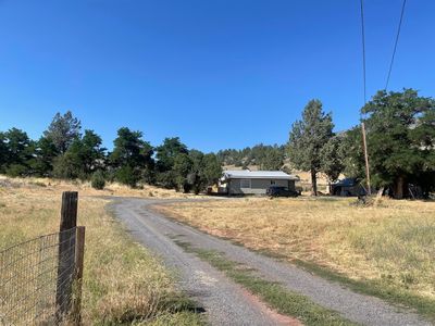 6067 Uhrmann Rd