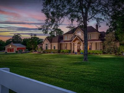 1542 Perfection Dr