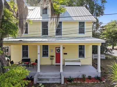 318 N Colonial Ct