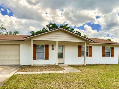 14 Wildwood Dr