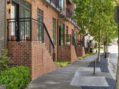 22 Airline St #PENTHOUSE 403