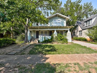 408 Chautauqua Ave