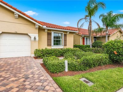 6425 Oxford Cir Unit 104D