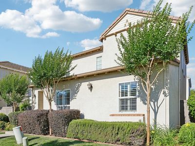 9039 Crescenda Ln