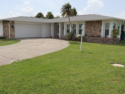 18 GOLFVIEW COURT