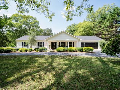 810 Cumberland Dr