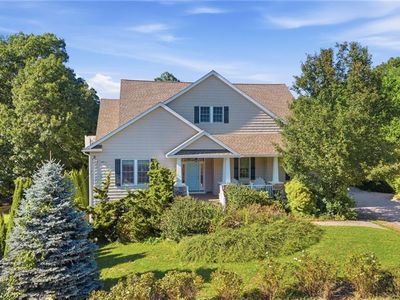 14 Mary Lou Ave