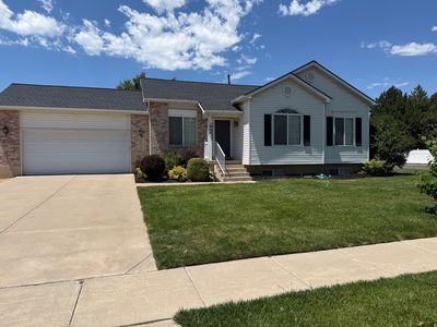 Property at 1964 S Dahl Ln, Syracuse, UT