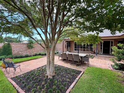 18 Adler Cir