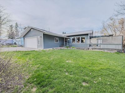 246 Forest Dr