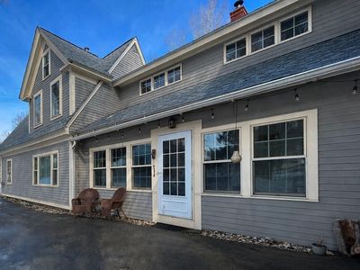 2 Seaver St