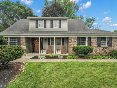 755 Gordon Dr