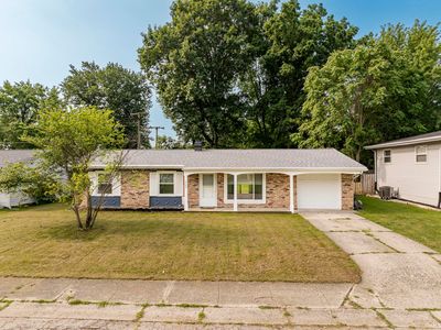 1709 W Glenn Ellyn Dr