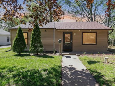 1893 Lewis Dr