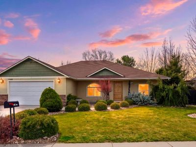 1101 Pioneer Way