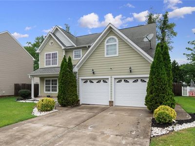 2559 Golden Maple Dr