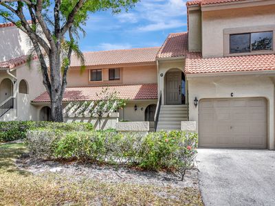 5640 Coach House Circle #C