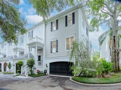 6212 Bayshore Blvd APT G