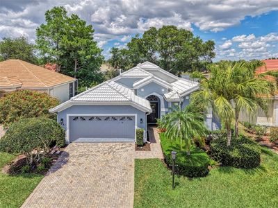 5261 Highbury Cir