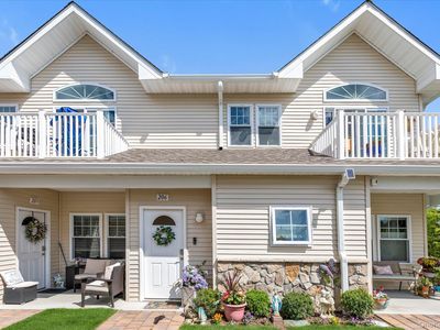 206 Anchor Court