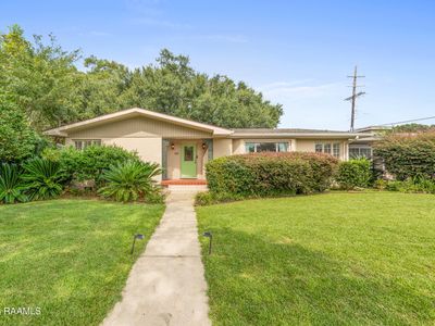 199 N Southlawn Dr