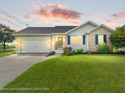 760 Hunting Meadows Dr