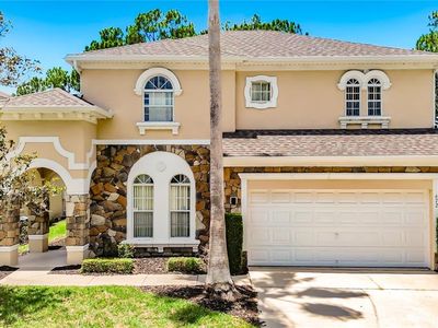 672 Orista Dr