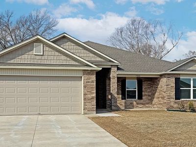 1303 W Decatur Pl
