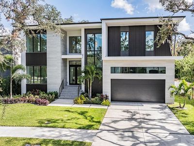 214 S Renellie Dr