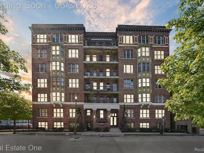 78 Watson St APT 8