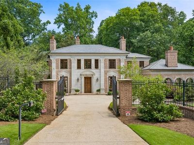 125 Blackland Rd NW