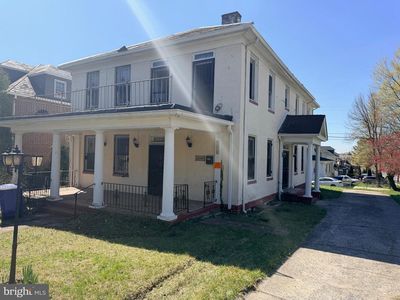 3215 Dorchester Rd